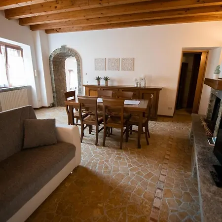 Al Borgo Da Vittorio Apartment