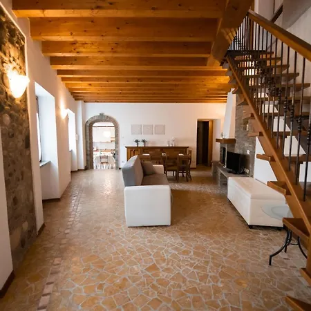 Apartment Al Borgo Da Vittorio