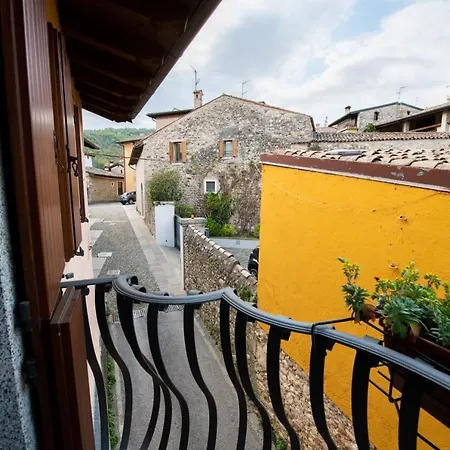 Al Borgo Da Vittorio Apartment